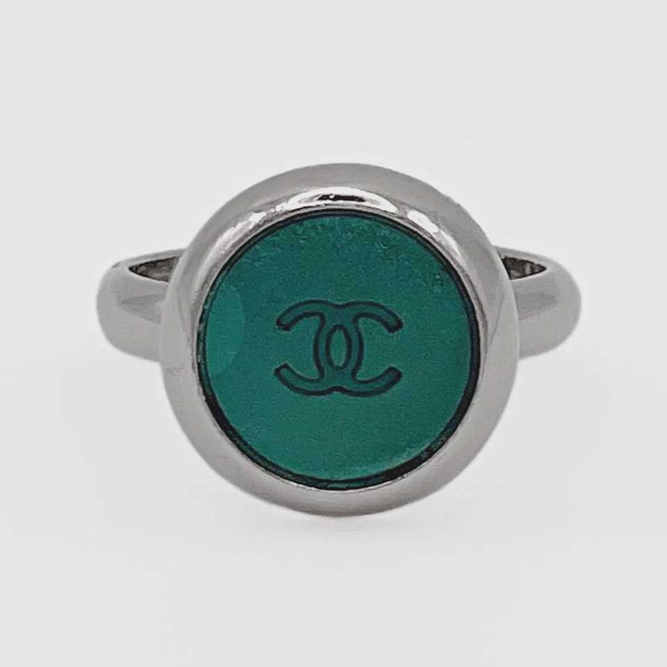 Chanel COCO Mark Ring Silver Tone Metal Resin US5.75 EU51 Size Adjustable 99A - Image 3 of 4