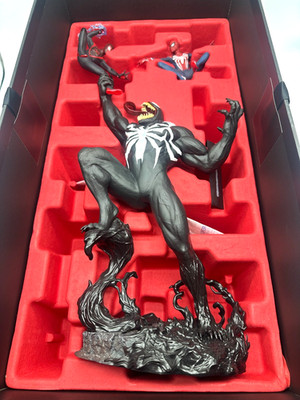 Marvel's Spiderman 2 Collector's Statue - PS5, Sony *Statue Only*