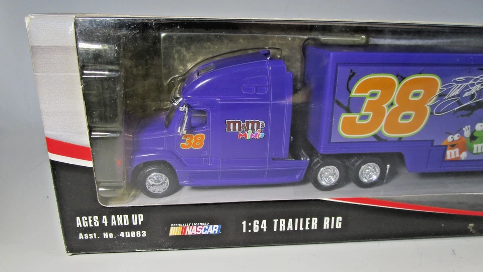 2006 Winners Circle M & M Elliott Sadler 1:64 Purple Trailer Rig  #40883 NRFB - Image 2 of 4