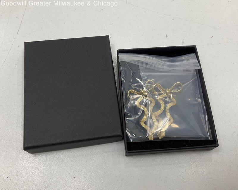 Gold Colored Women's Bow Ear Rings