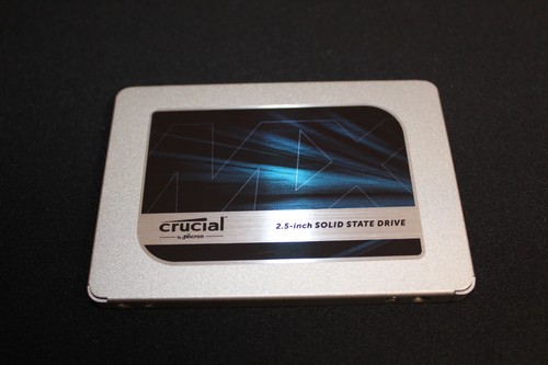 Crucial MX500 2TB 2,5 Zoll SATA III Interne SSD (CT2000MX500SSD1)