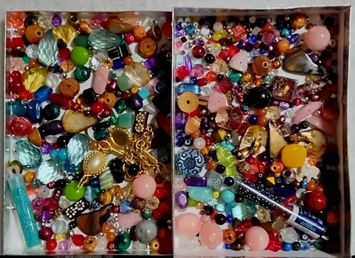 20 Oz of Random Glass, Wood, Stone, and a few Plastic Beads 