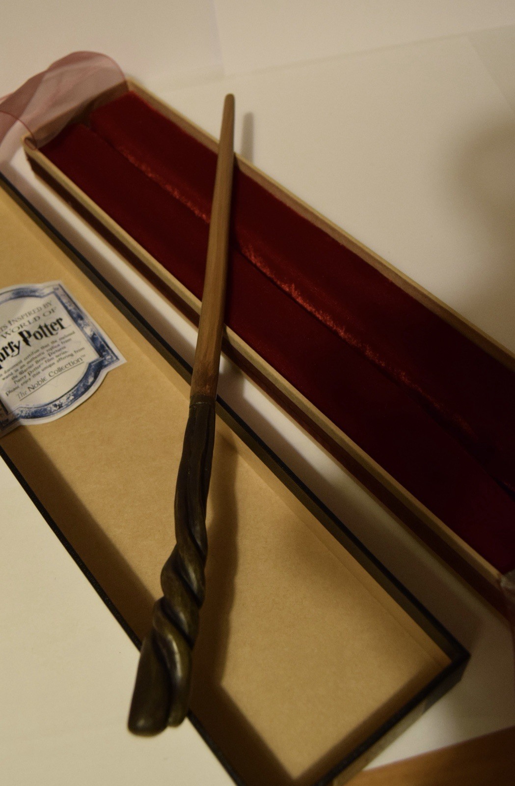 Varita réplica Harry Potter el Noble colección Neville fondo largo, retirada (S06)