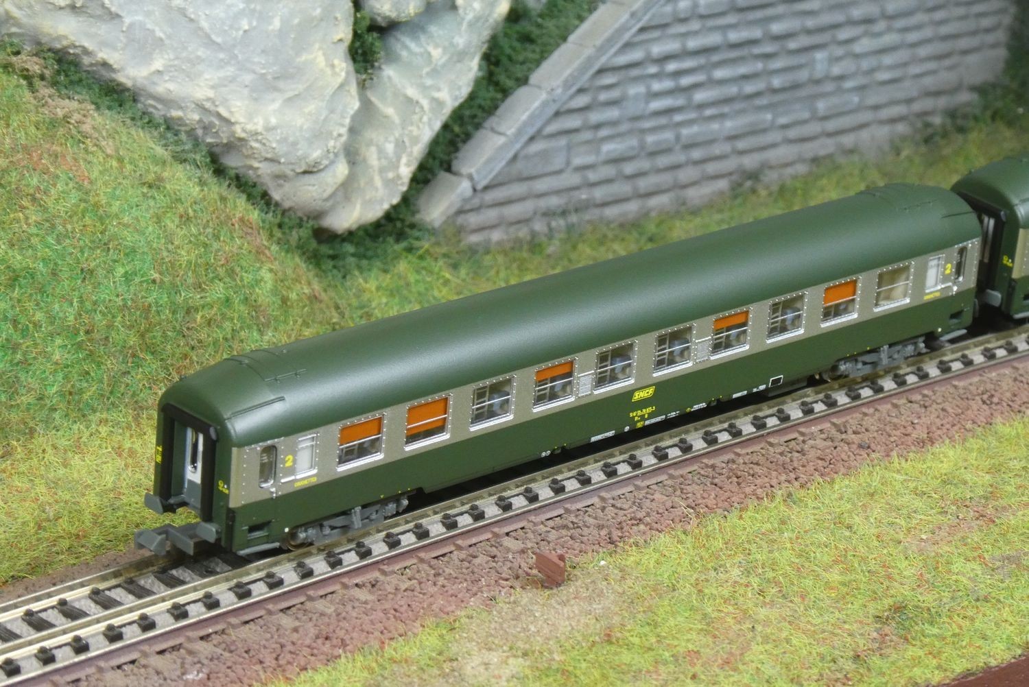 Voiture couchette UIC B9c9x SNCF REE NW344 train de nuit miniature N