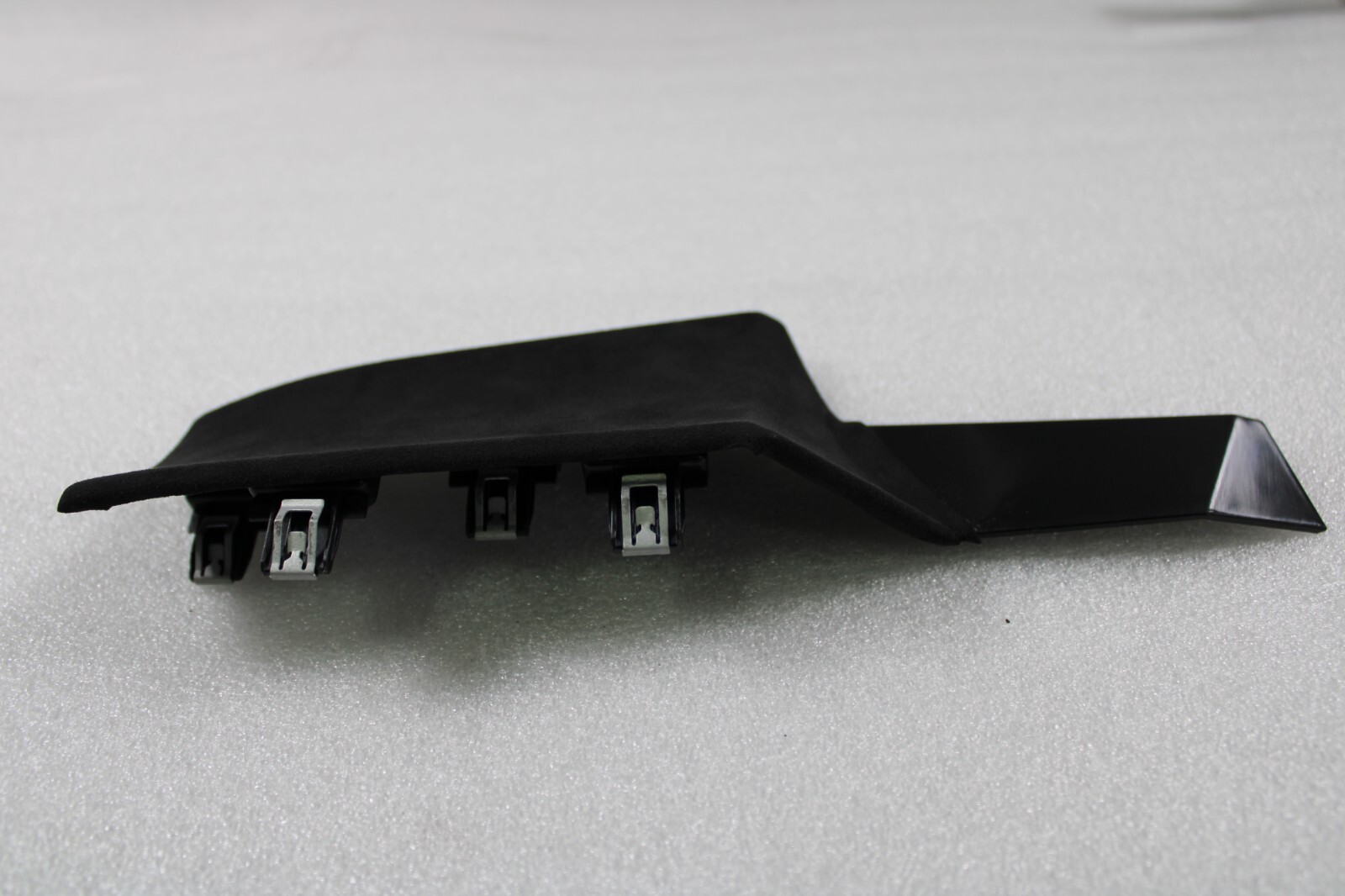 Lamborghini Urus, LH, Left, Front Console Side Trim, Used, P/N 4ML863279B