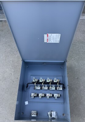 Square D 92454 Safety Switch 200Amps 240V 4P 3R Rainproof E1 Double Throw No Box