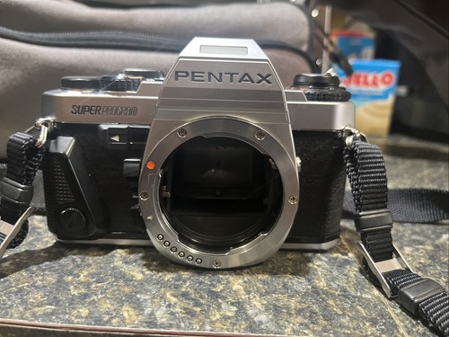 Pentax Super Program Camera Bundle - Picture 6 of 23