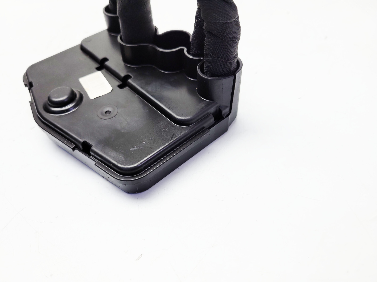 Volkswagen Golf VIII 2020 Positive Battery B Terminal Point 