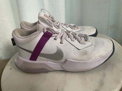 White Nike Air Zoom Crossover (Big Kid) 3.5Y