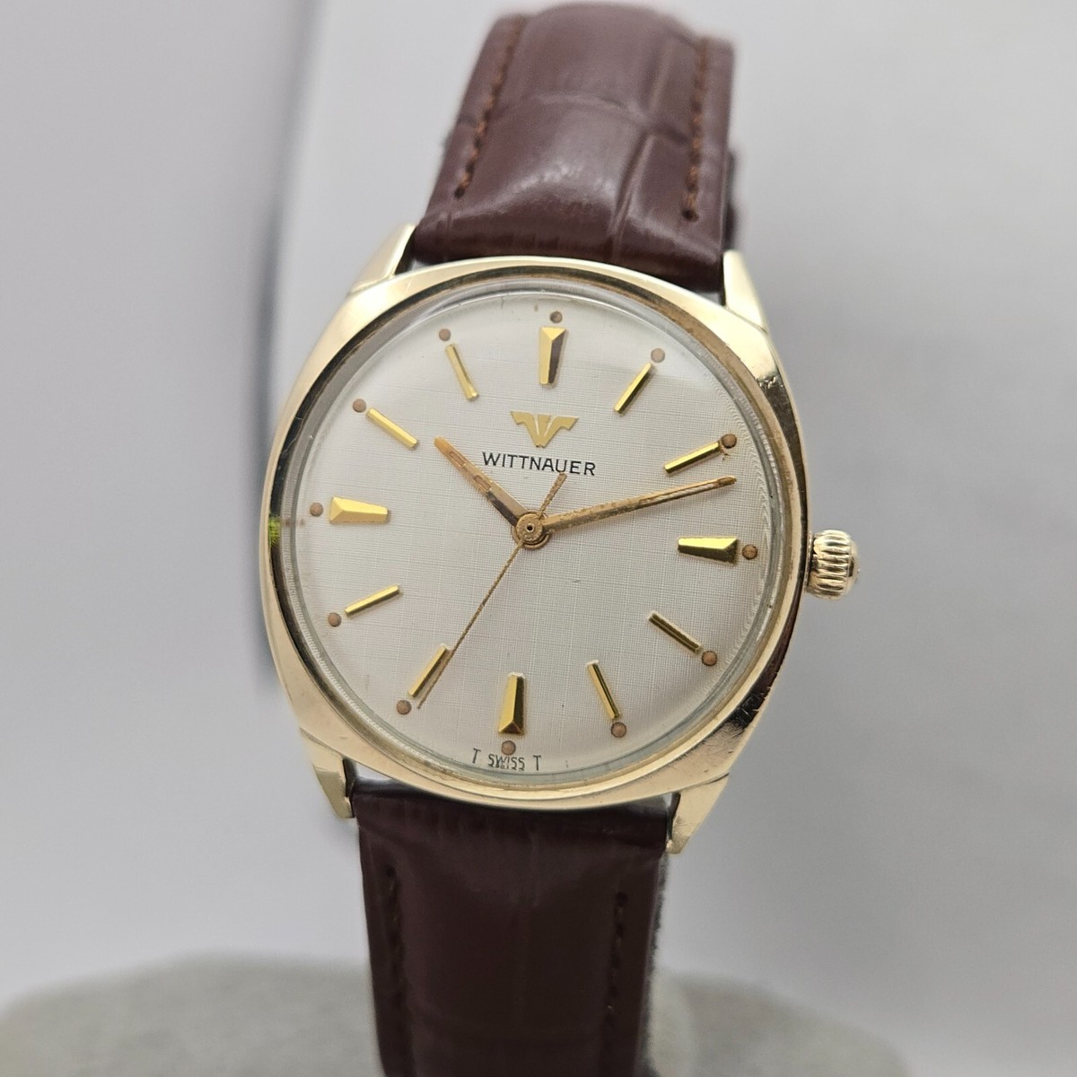 Vintage WITTNAUER men's manual wind watch 11KS 17Jewels Cloth Dial