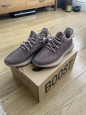 Adidas Yeezy Boost 350 V2 Mono Mist Uk 9,5 Brandneu mit Karton
