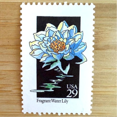 Set of 30 USPS Mail Stamps UNUSED - Vintage White/Neutral/Green Flowers, 29 Cent - Picture 5 of 7