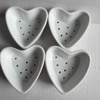 Heart Shaped Coeur à la Crème Set of 4 Cheese/Berry Molds White France Vintage