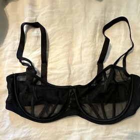 LOT of 12 - 36DD almost all are Victoria&rsquo;s Secret