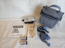 Olympus Camedia D-460 Zoom 1.3 MP Digital Camera 3x Optical Zoom NO MEMORY CARD