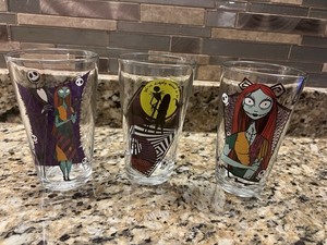Disney Nightmare Before Christmas 3 Pc 16oz Glassware Set.