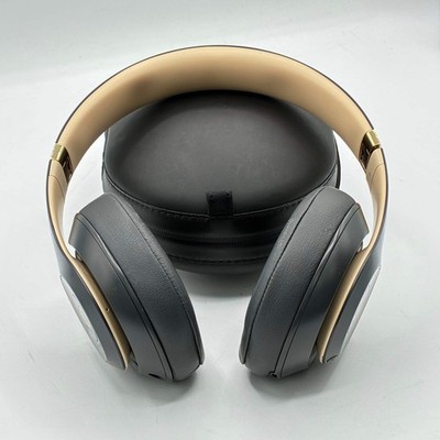 Beats Studio 3 Headphones Blue with Case