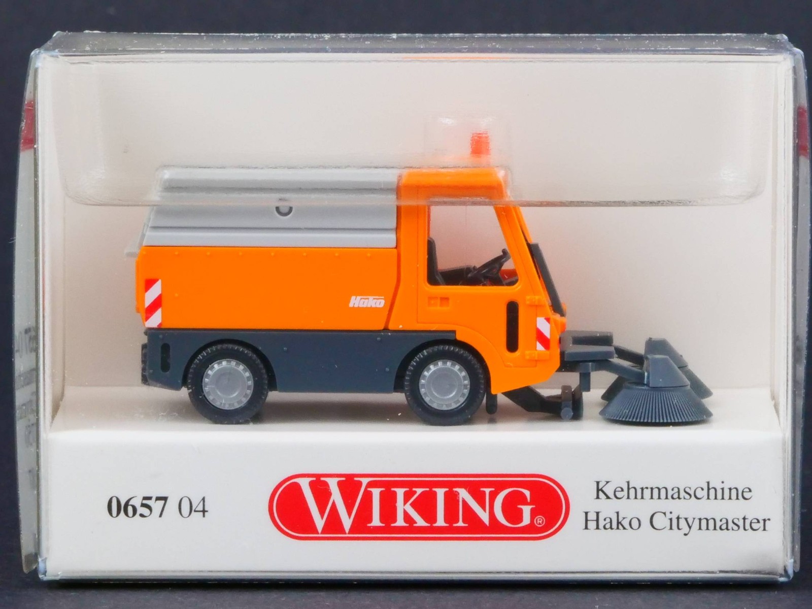 Wiking 065704 HAKO Citymaster 1750 Scale 1:87 Sweeper Machine Mint OVP