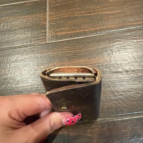 Louis Vuitton Canvas LV Keyholder - Picture 4 of 9