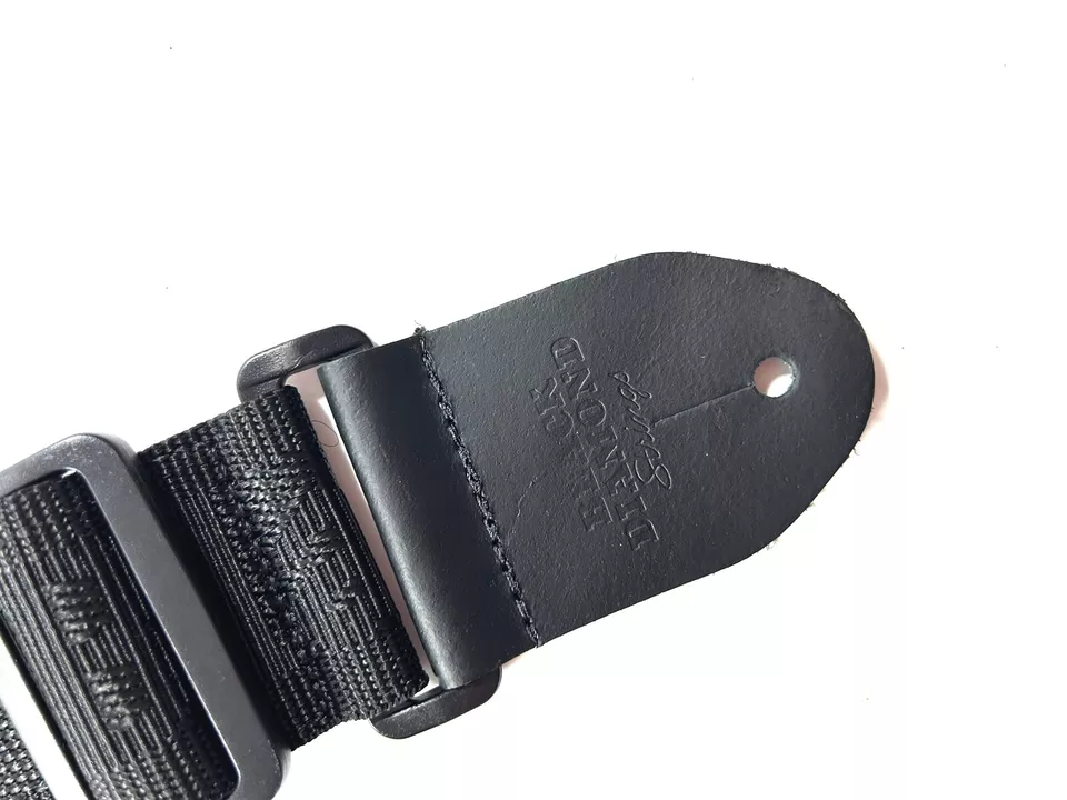 Pulseira de guitarra Black Diamond - Extremidades de couro polipropileno preta - Imagem 4 de 4