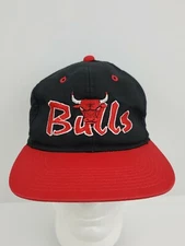 Vintage Chicago Bulls Youngan Snapback Hat Cubs Cap NBA Basketball Lid Red Black