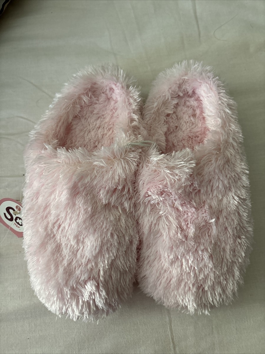 NWT SO Women's Pink Slippers Fuzzy Fur House Shoes Soft Bedroom - Main Image
