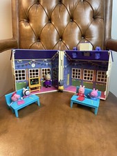 Peppa Pig fold and go school house with furniture and 6 figures play set