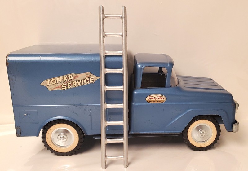 Vintage TONKA ORIGINAL 1960 #01 SERVICE TRUCK W/ LADDER
