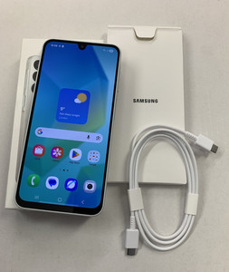 Samsung Galaxy A16 Silver • 128GB • 4GB • Dual SIM • entsperrt SM-A165F - A+