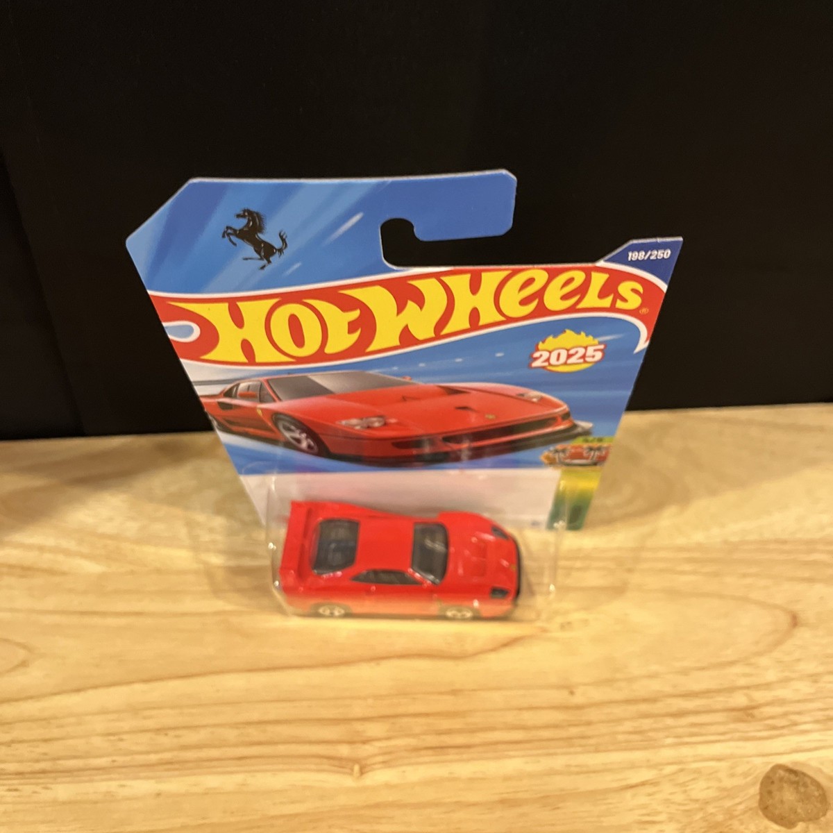 2025 Hot Wheels Ferrari F40 Competizione 198/250 Exotics Exotiques