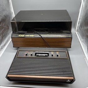 Orig Atari 2600 VCS W Controllers Game Center 25 Games Game Case & Adapter Works