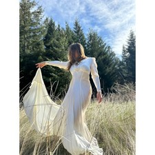 Women  s Small Gown White Satin Bias-Cut Wedding Dress 1930s Beaded Detail