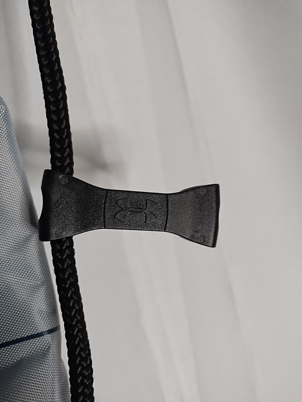 Under Armour Drawstring Polyester Nylon Gray Blac… - image 4