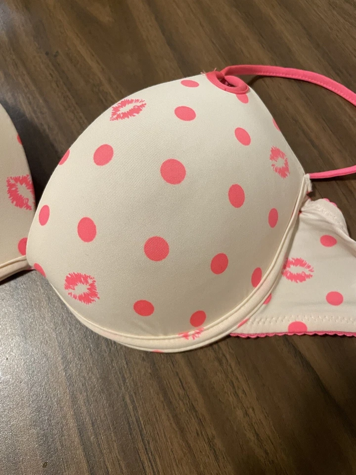 Sujetador push up acolchado con labios rosa crema Joe Boxer 34B Foto 3 de 4