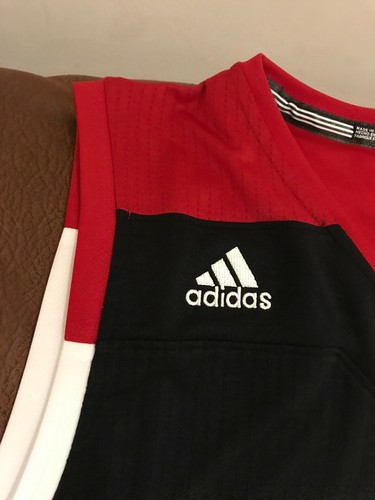 Adidas Louisville Cardinals #2 Ncaa Basketball Jersey NWT Size XL Men - Picture 3 of 9