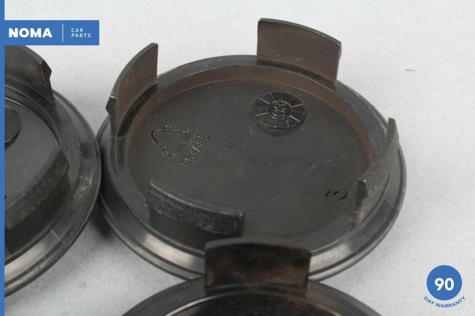 0407 Jaguar XJ8 XJR VDP X350 Center Wheel Hub Cap Rim Cover Set of 2