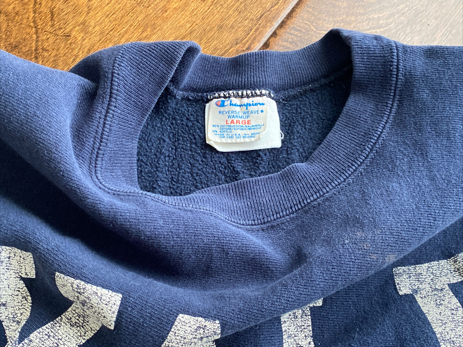 Vintage 1980’s MADE IN USA Yale Bulldogs champion reverse weave sweatshirt