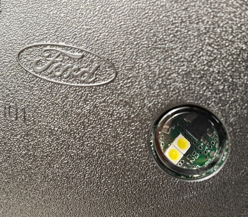 Genuine Ford Fiesta Mk7 Front O/s Wing Mirror 2104863 for sale 