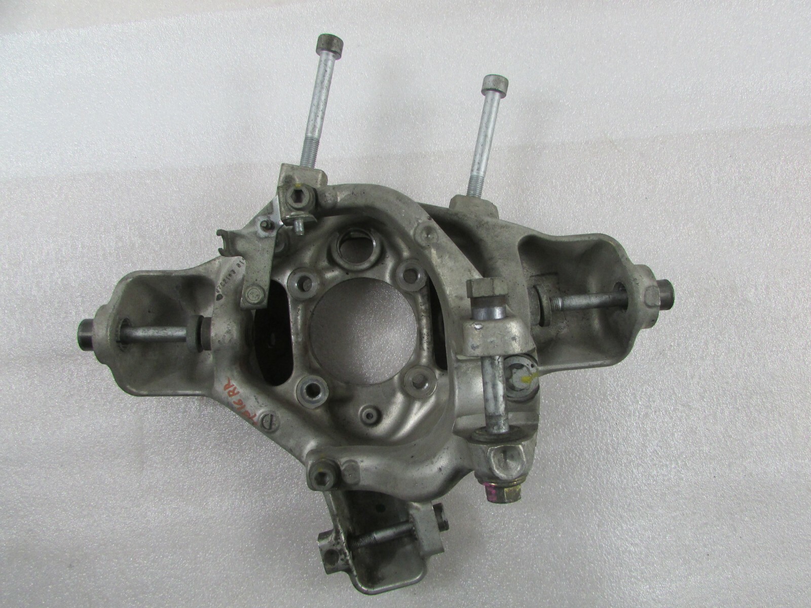 Ferrari 599 GTB, RH, Right Rear Spindle Knuckle, w/o Hub, CCM, Used, P/N 220454