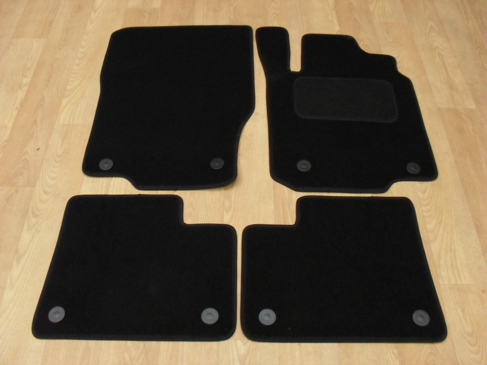 Car Mats for Mercedes ML Class 2012-on Tailored  Fit Car Mat Set in Black