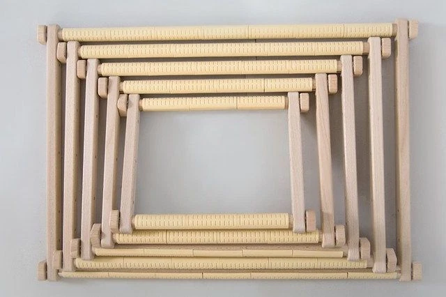 Adjustable Cross Stitch Frame Needlework Tapestry Wooden Scroll Frame Embroidery - Image 4 of 4