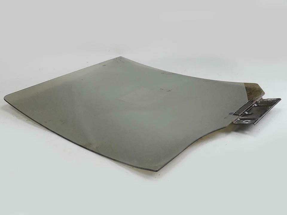 Mercury Mountaineer 1997 ventana puerta de vidrio tintado lado del pasajero trasero derecho Foto 4 de 4