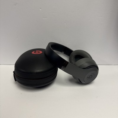 Beats by Dr. Dre Studio3 Wireless Over Ear Headphones - Gray Read Desc