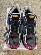 Saucony ProGrid Guide 7 Men s Black/Multi S70...