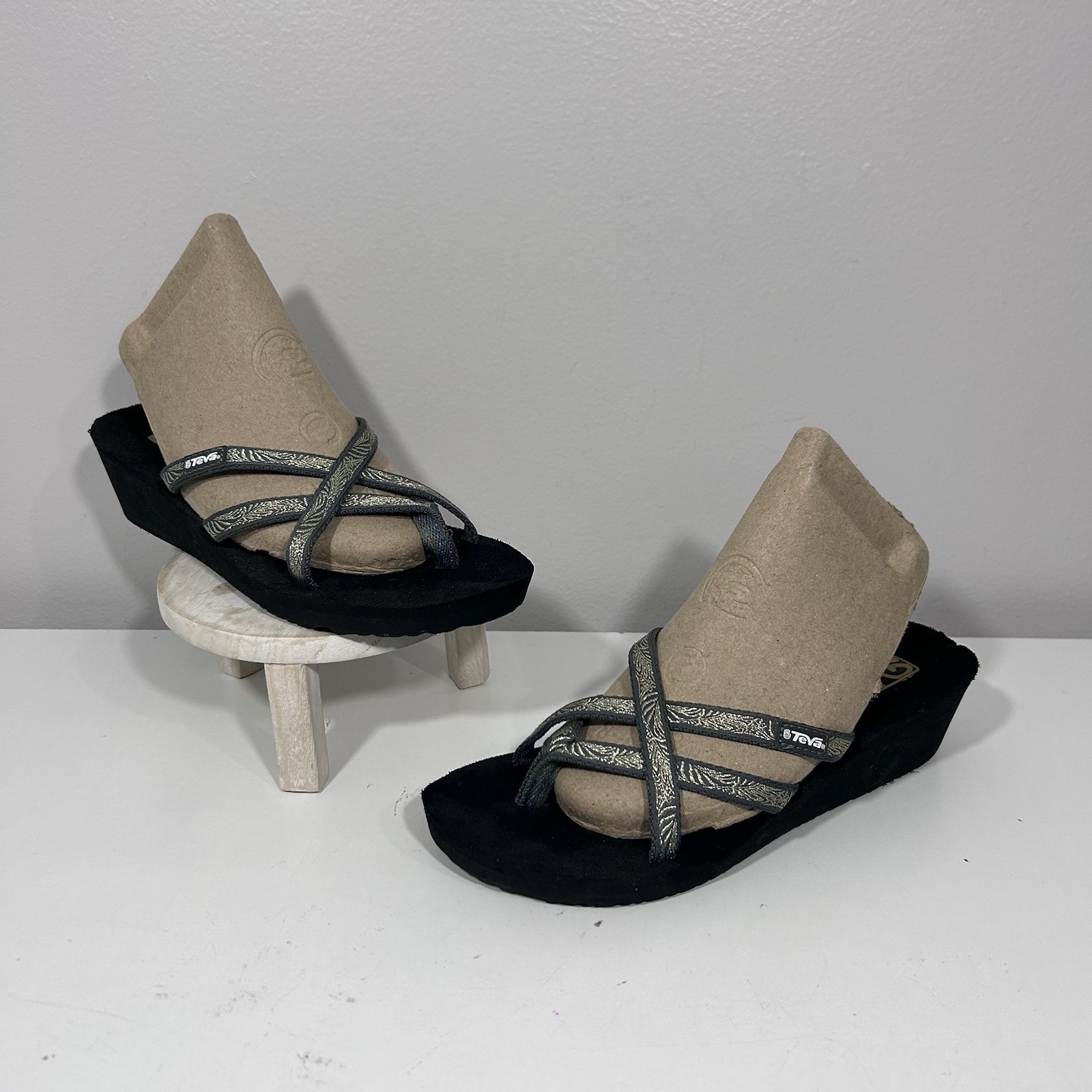 Teva Sandals Womens Size 9 Mush Mandalayn Black Wedge Platform Thong Shoes
