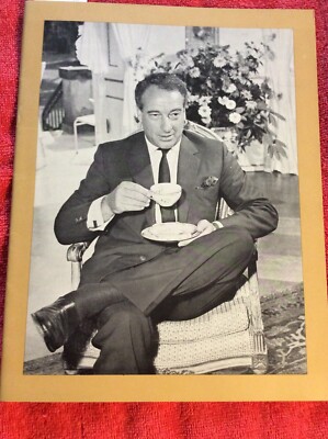 VICTOR BORGE CHILD TO KNIGHTHOOD SOFTCOVER BOOK PROGRAM COMEDY IN MUSIC 1960'S