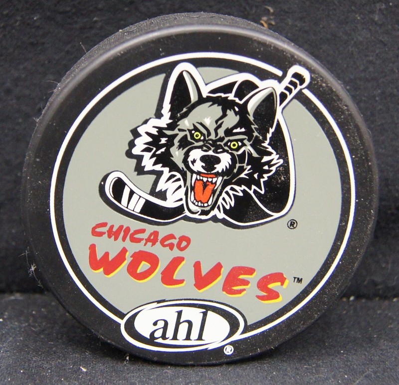 CHICAGO WOLVES American Hockey League  AHL Official Puck
