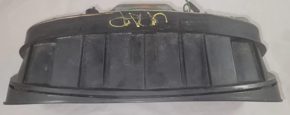 Cuadro de instrumentos velocímetro 73-80 Mercedes R107 450SL 450SLC FABRICANTE DE EQUIPOS ORIGINALES Foto 2 de 4