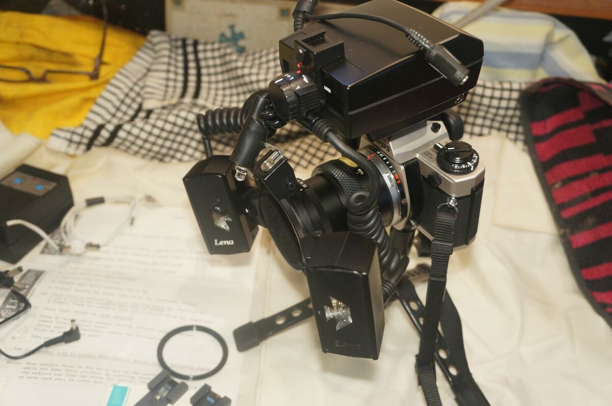 OLYMPUS T28 Macro Twin Flash 1 + Flash Ring + T Power OLYMPUS T28 Macro Twin Flash 1 + Flash Ring + T Power