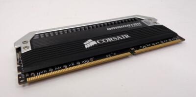 Barrettes de RAM DDR5 - Corsair - Dominator Titanium - 96 Go - 6600 MHz